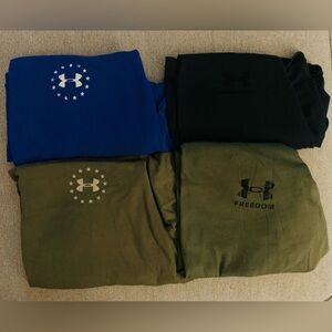 4- Under Armour T-shirts
Blu
Black
Green
Olive